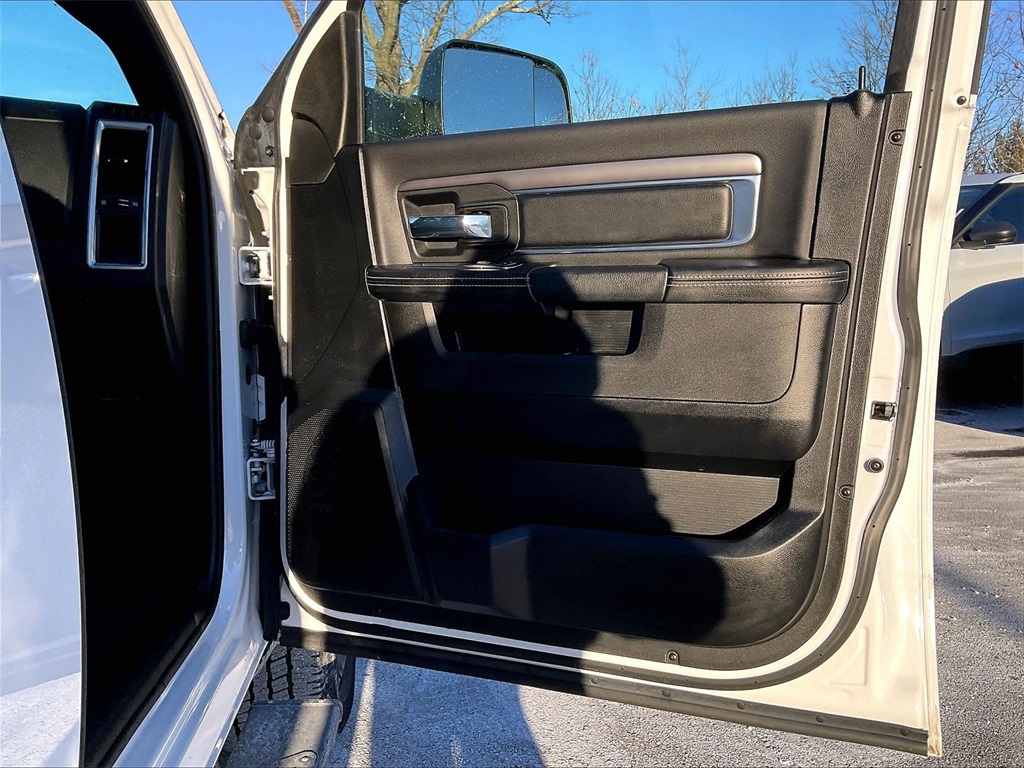 2022 Ram 1500 Classic Warlock - Photo 11