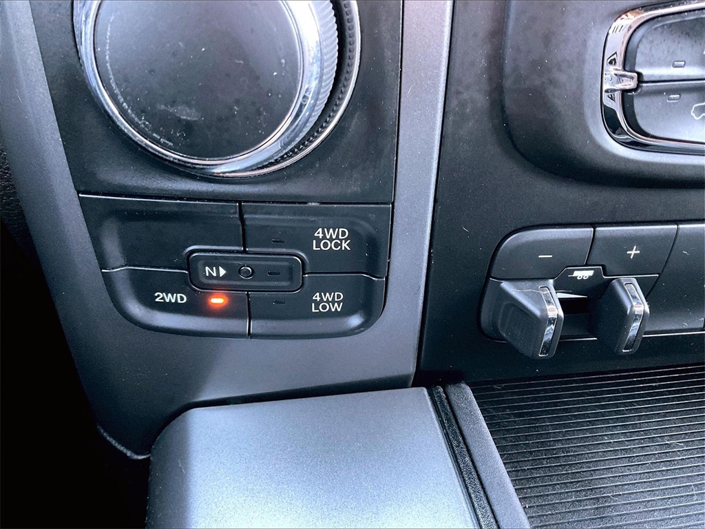 2022 Ram 1500 Classic Warlock - Photo 33