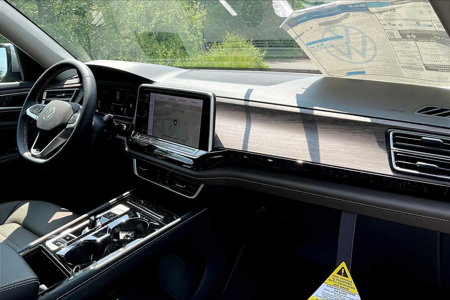 2025 Volkswagen Atlas 2.0T SEL - Photo 10