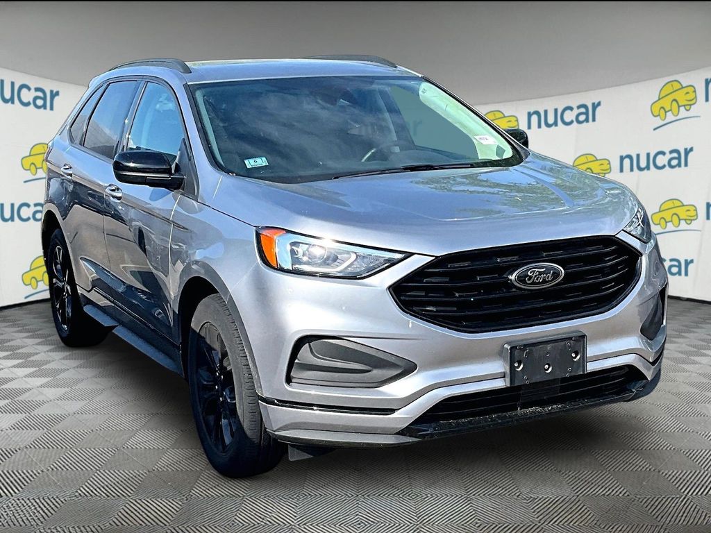 2022 Ford Edge SE