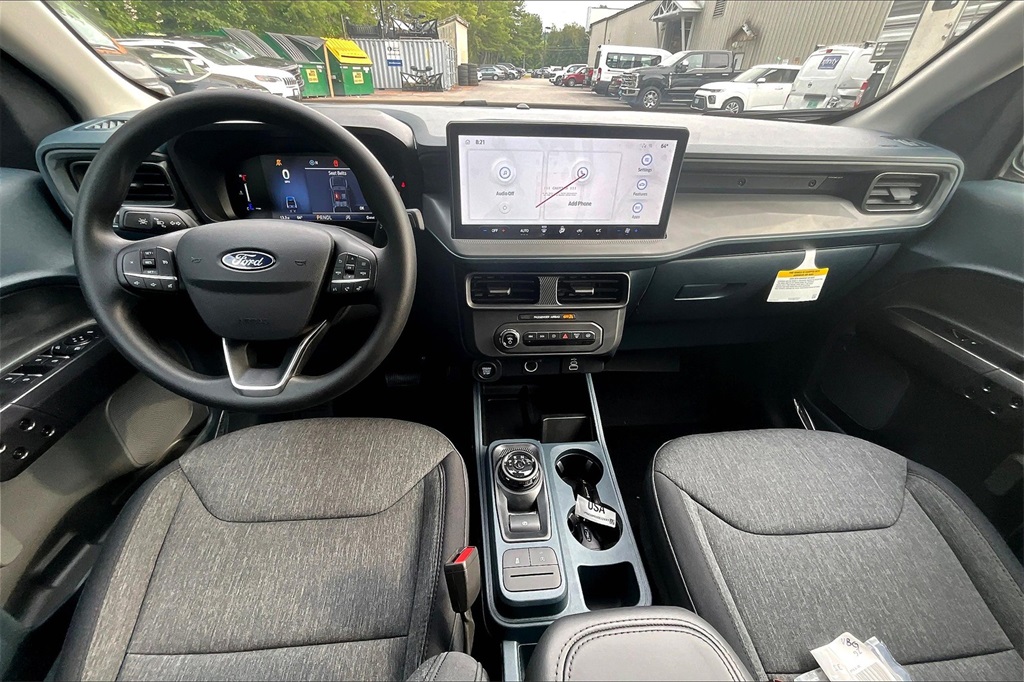 2025 Ford Maverick XLT - Photo 6
