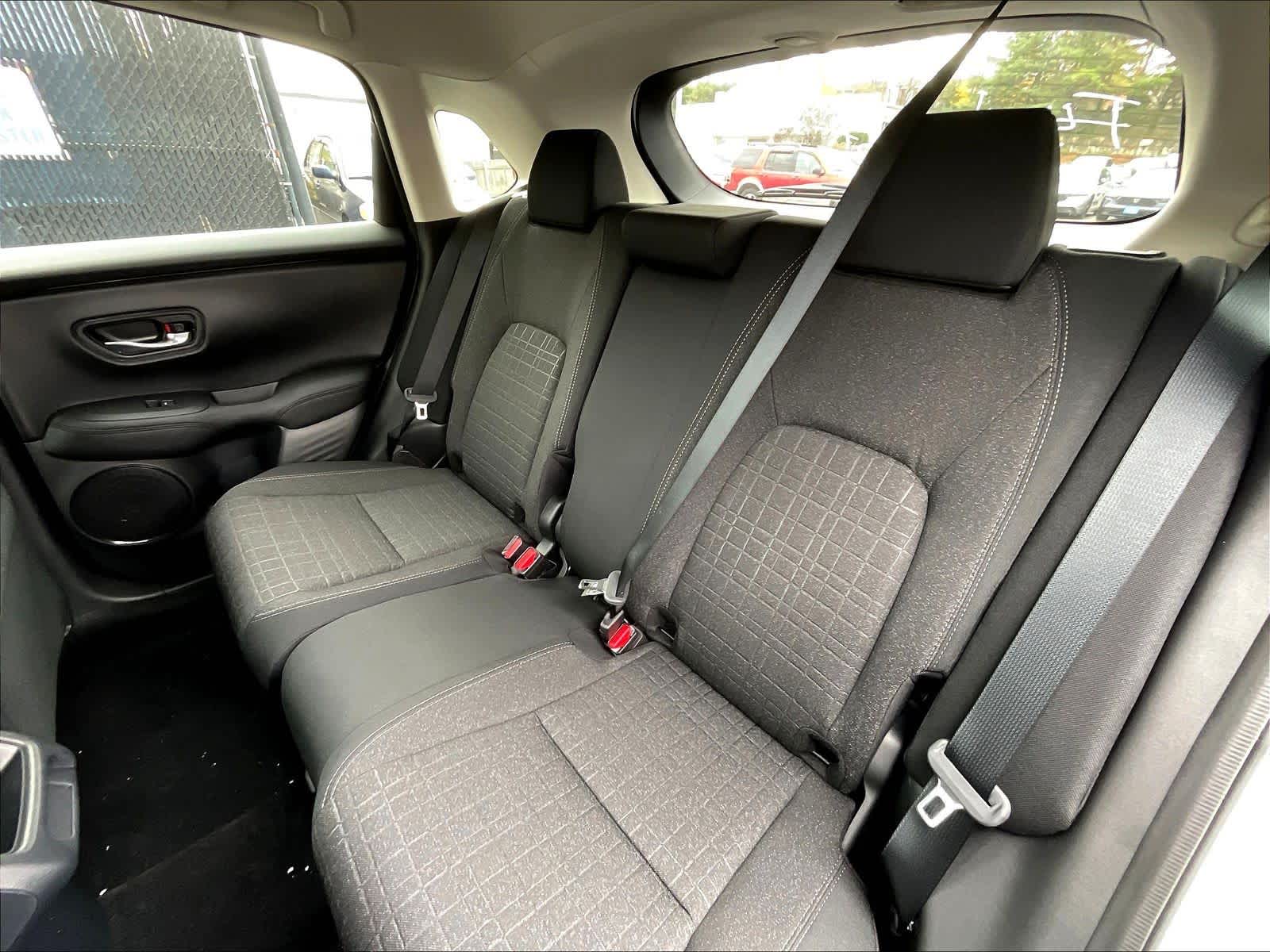 2026 Honda HR-V LX - Photo 15