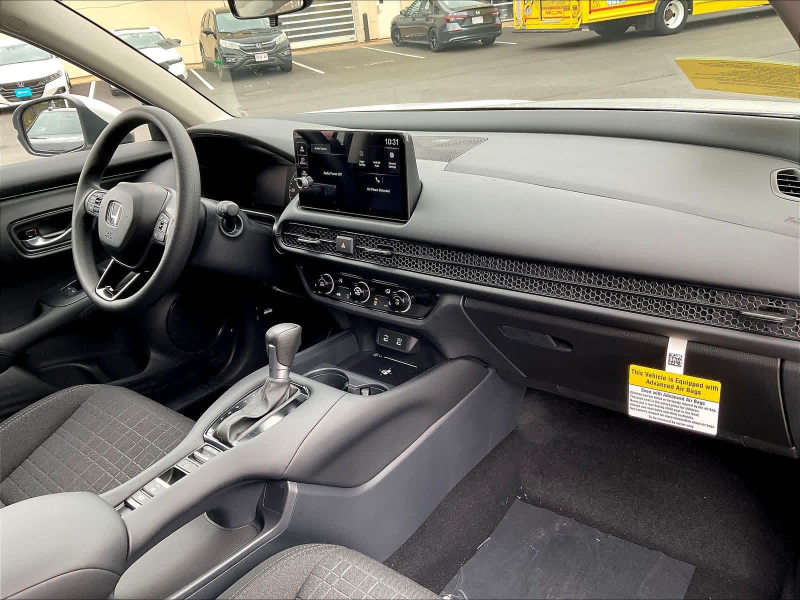 2026 Honda HR-V LX - Photo 10