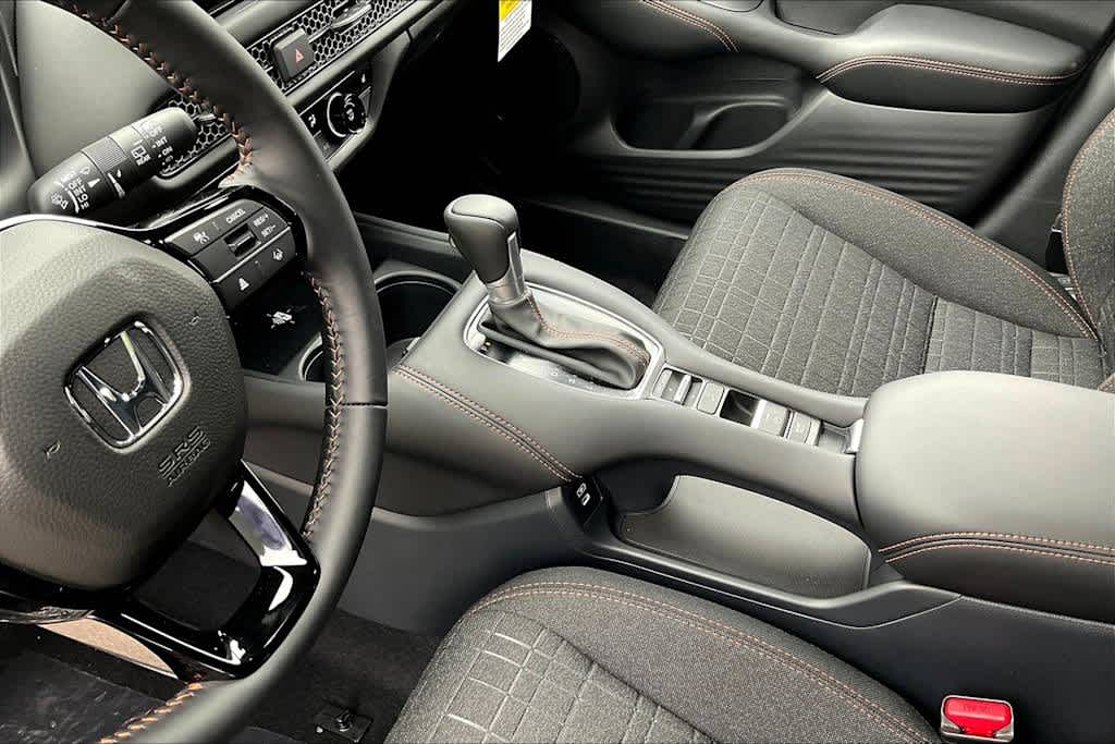 2026 Honda HR-V Sport - Photo 13