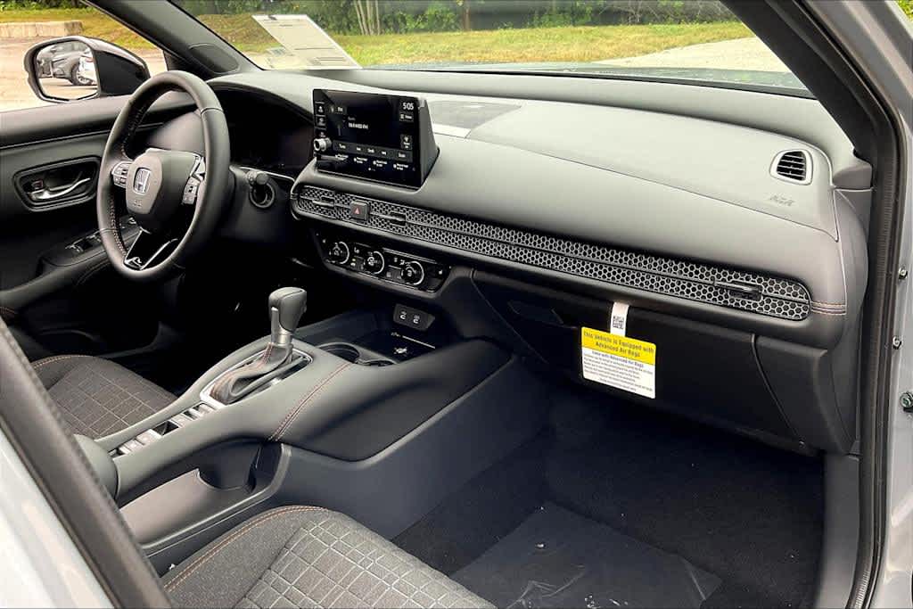 2026 Honda HR-V Sport - Photo 9