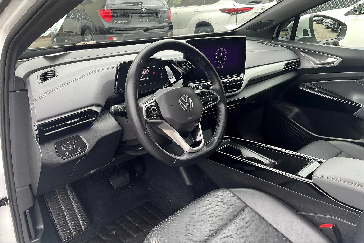 2023 Volkswagen ID.4 Pro S - Photo 8