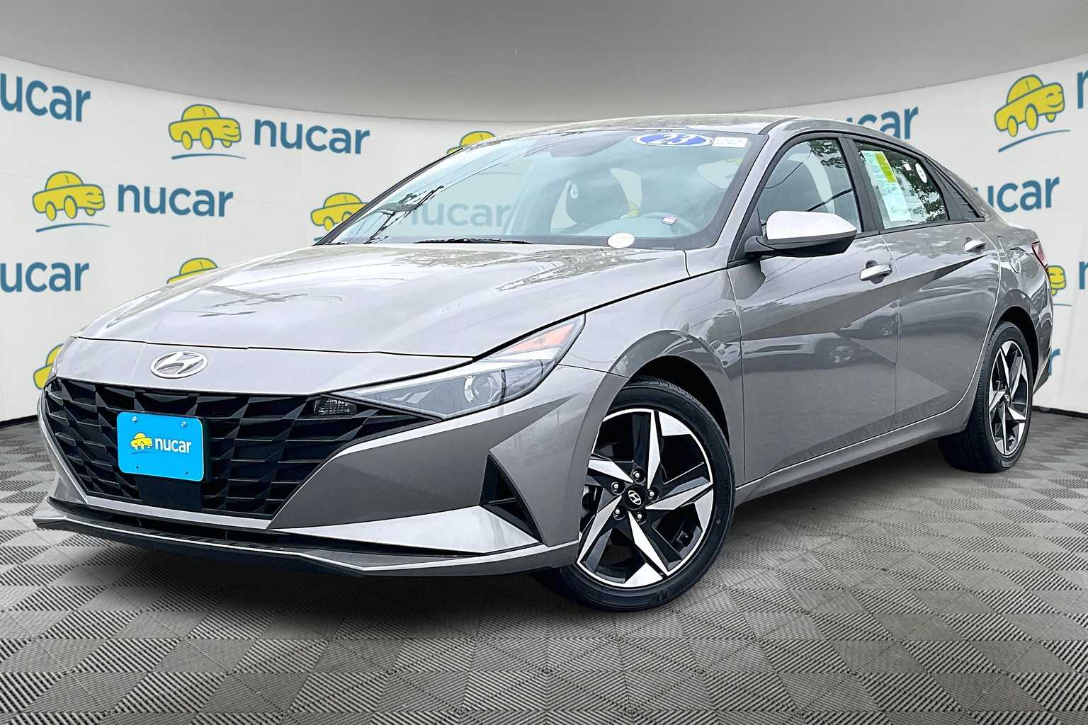 2023 Hyundai Elantra SEL - Photo 3