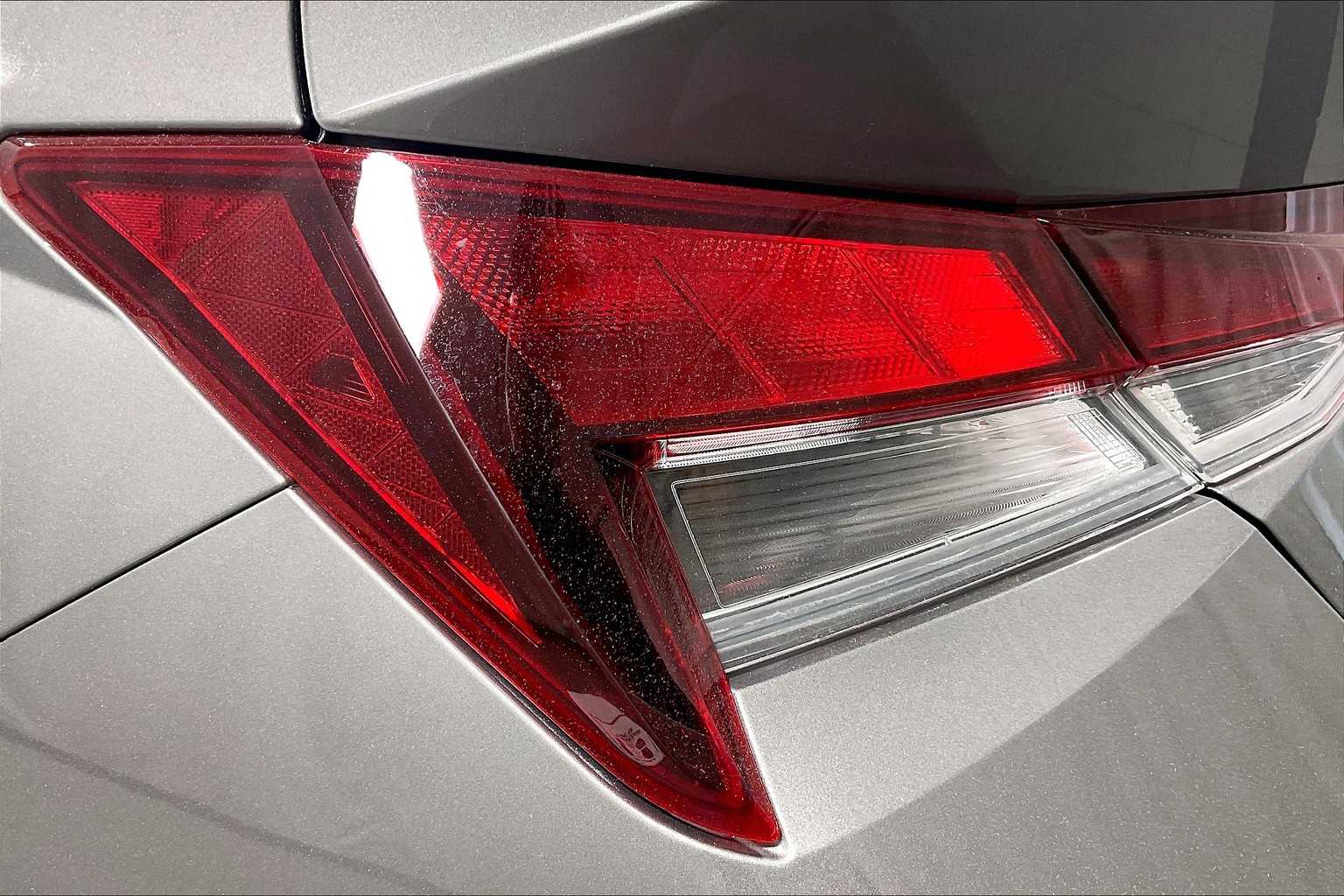 2023 Hyundai Elantra SEL - Photo 32