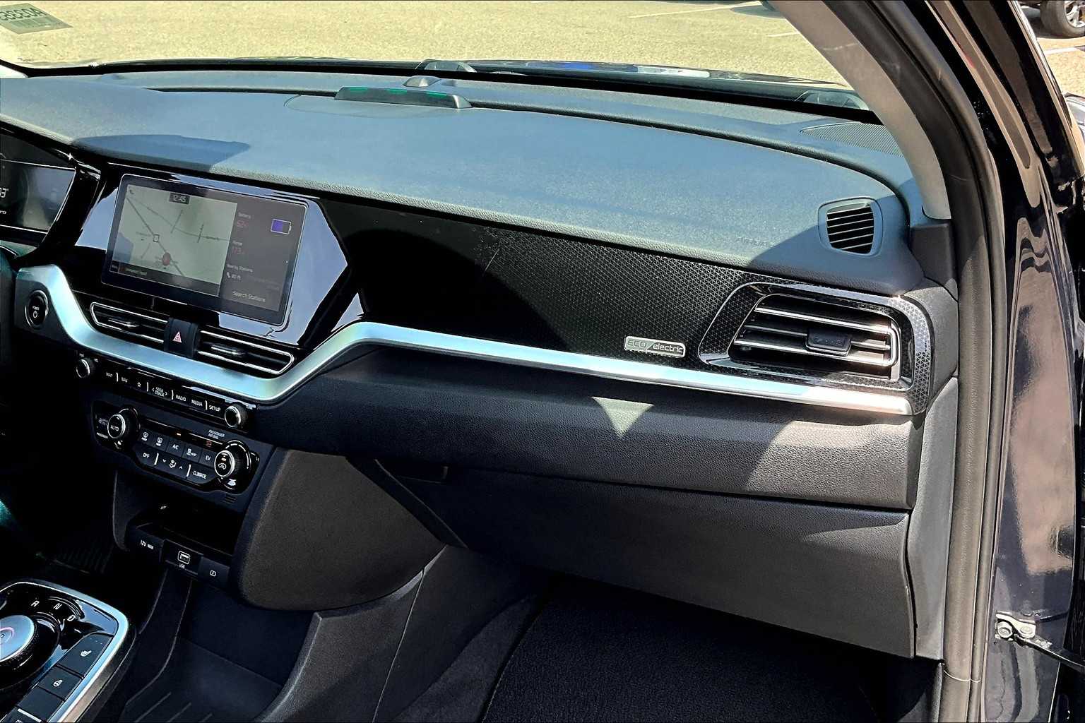2022 Kia Niro EV EX - Photo 13