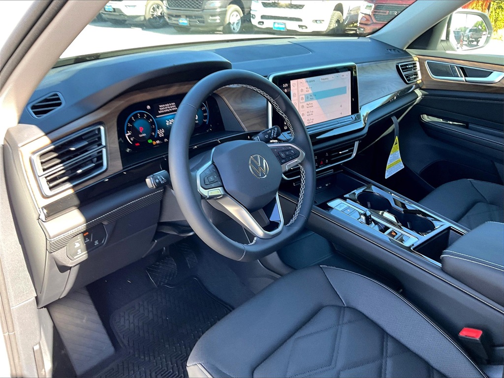2026 Volkswagen Atlas 2.0T SE w/Technology - Photo 9