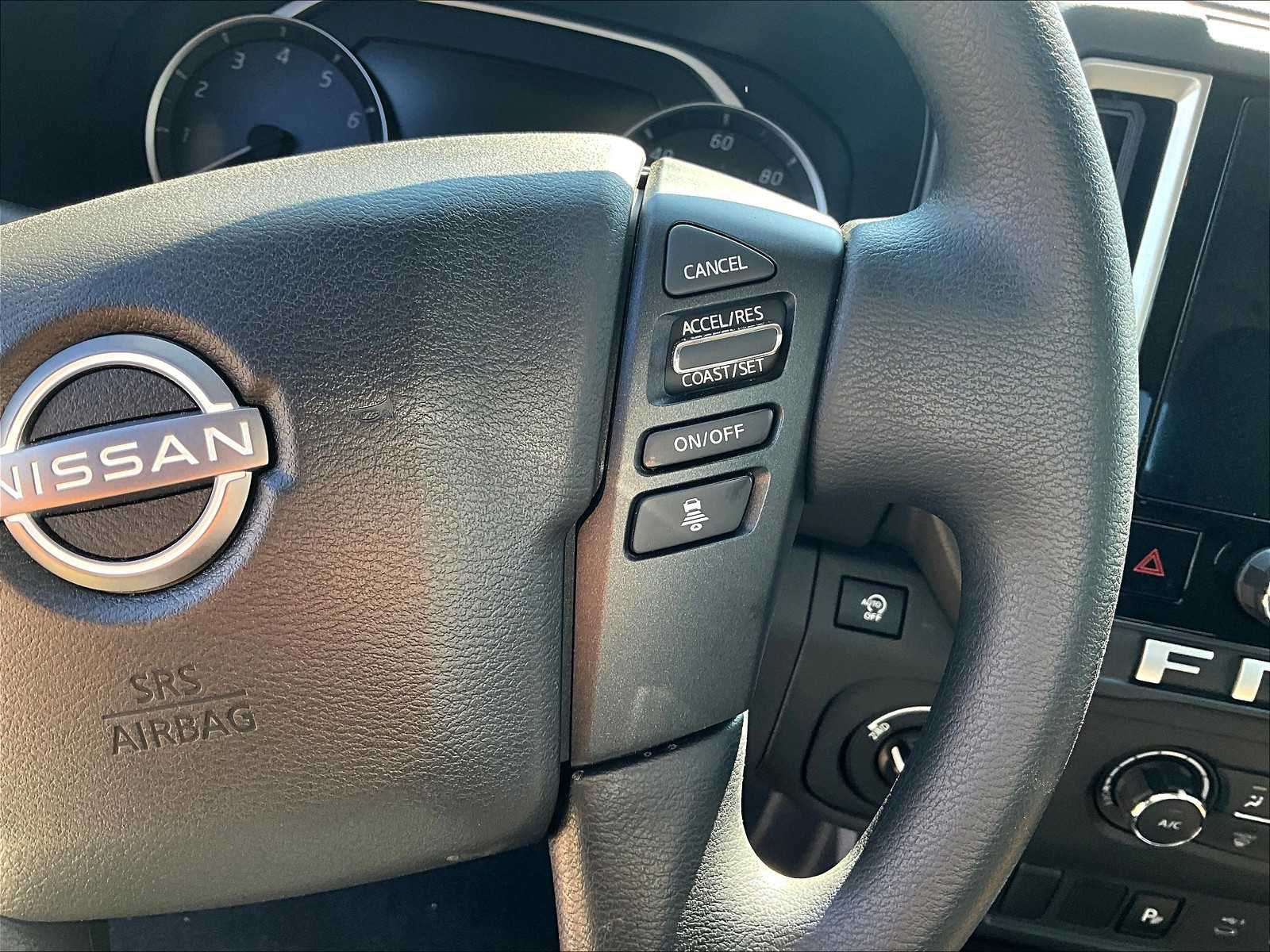 2025 Nissan Frontier SV - Photo 18