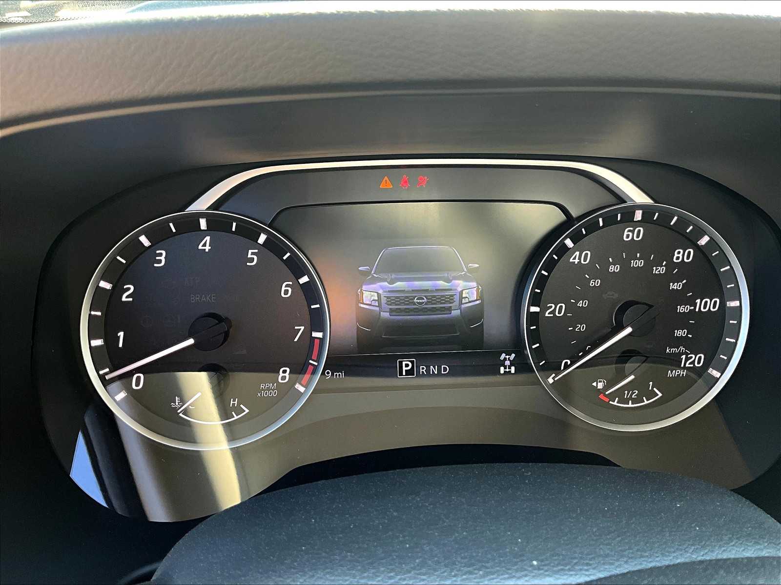 2025 Nissan Frontier SV - Photo 19