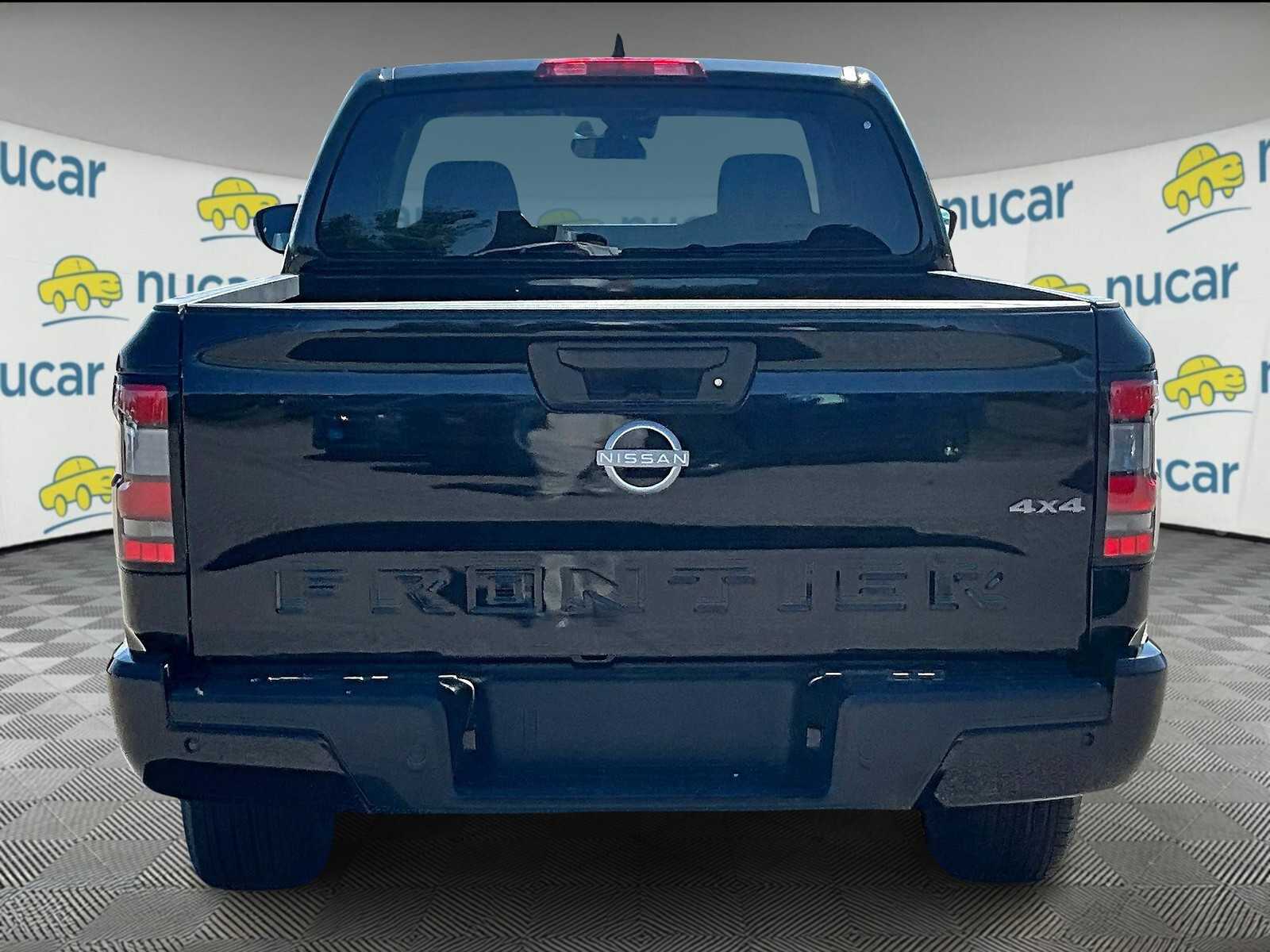 2025 Nissan Frontier SV - Photo 5