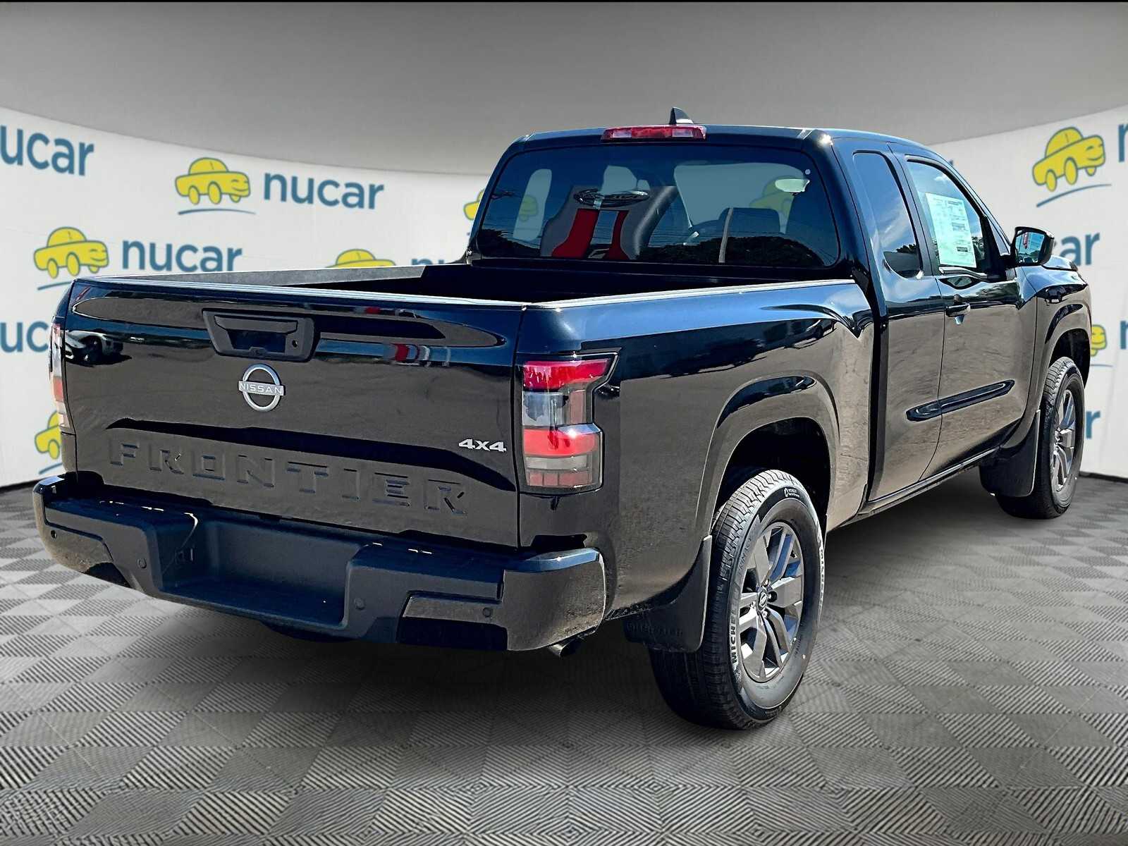 2025 Nissan Frontier SV - Photo 6