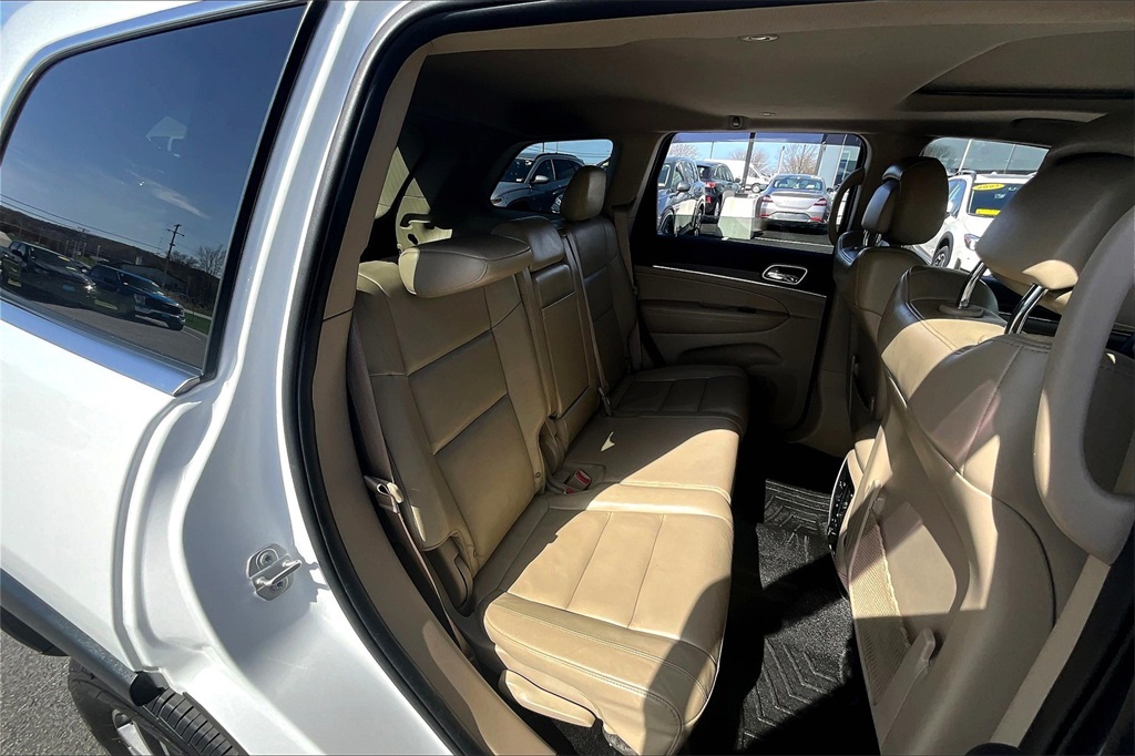 2017 Jeep Grand Cherokee Limited - Photo 16