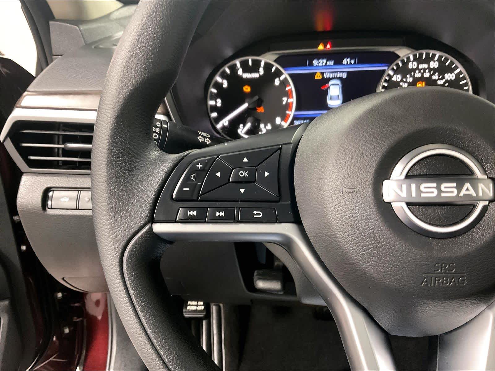 2023 Nissan Altima 2.5 SV - Photo 22