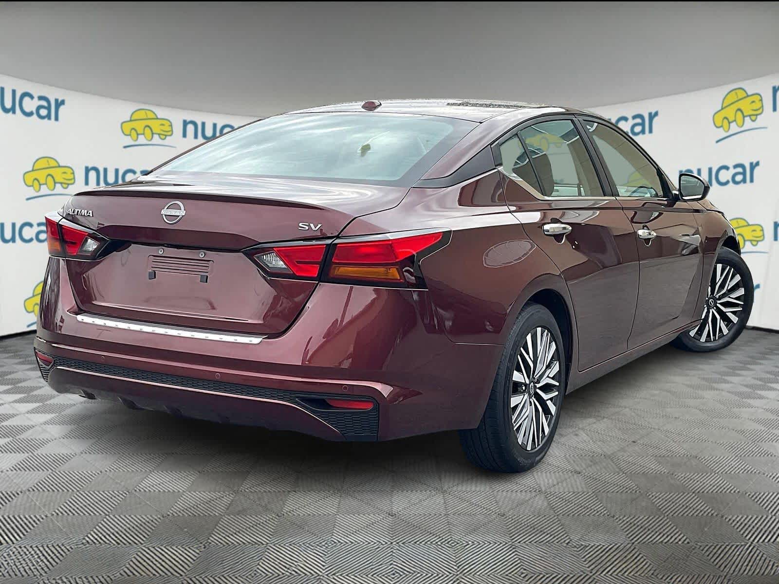 2023 Nissan Altima 2.5 SV - Photo 6