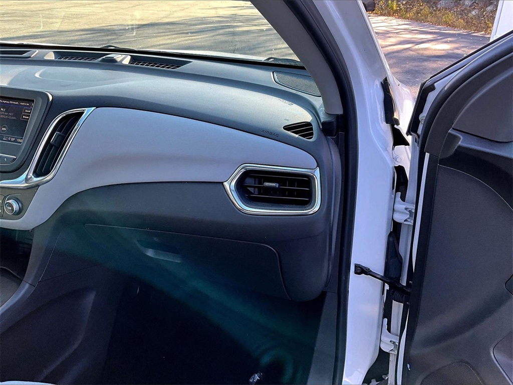 2024 Chevrolet Equinox LS - Photo 13