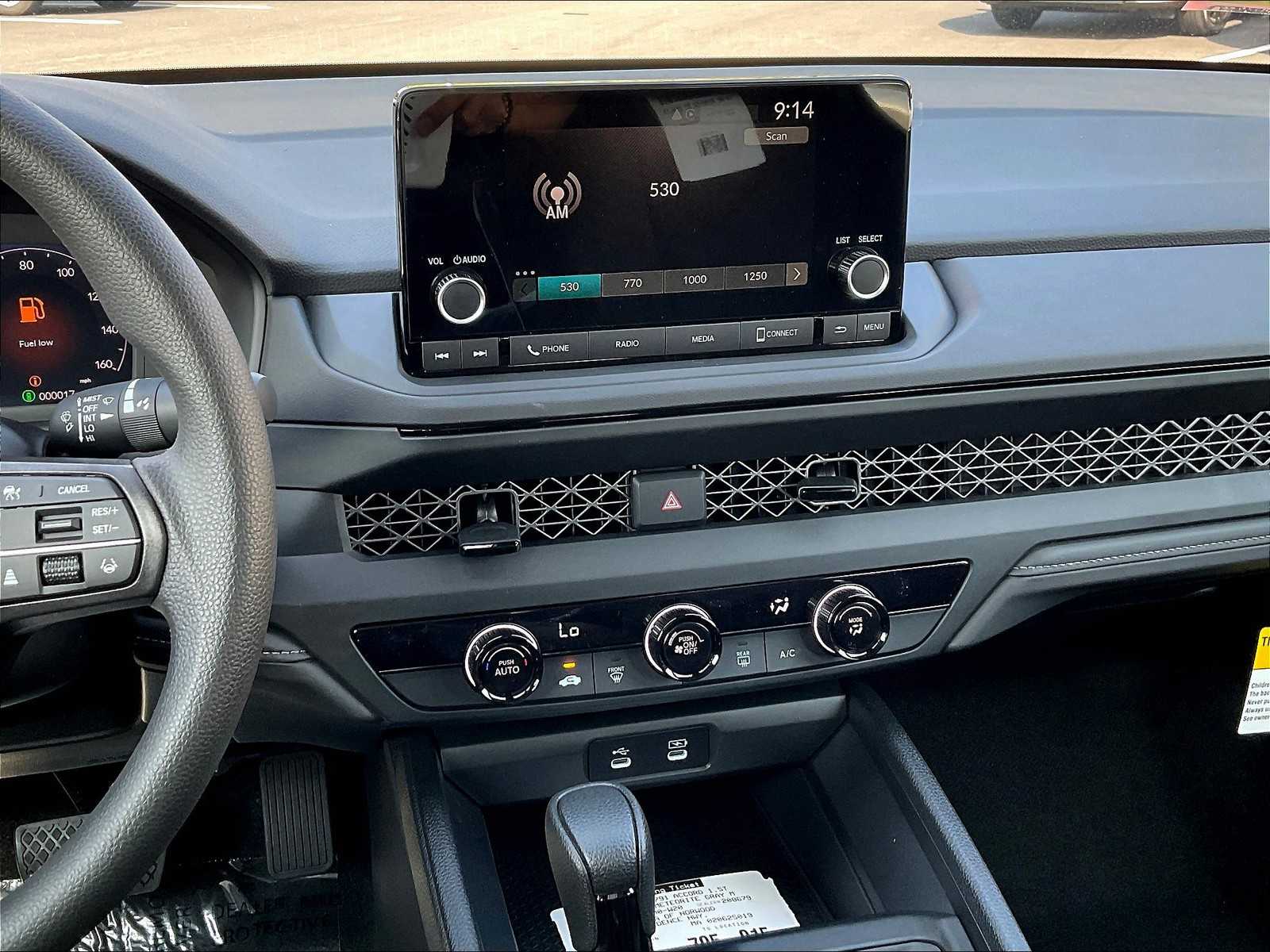 2025 Honda Accord LX - Photo 13
