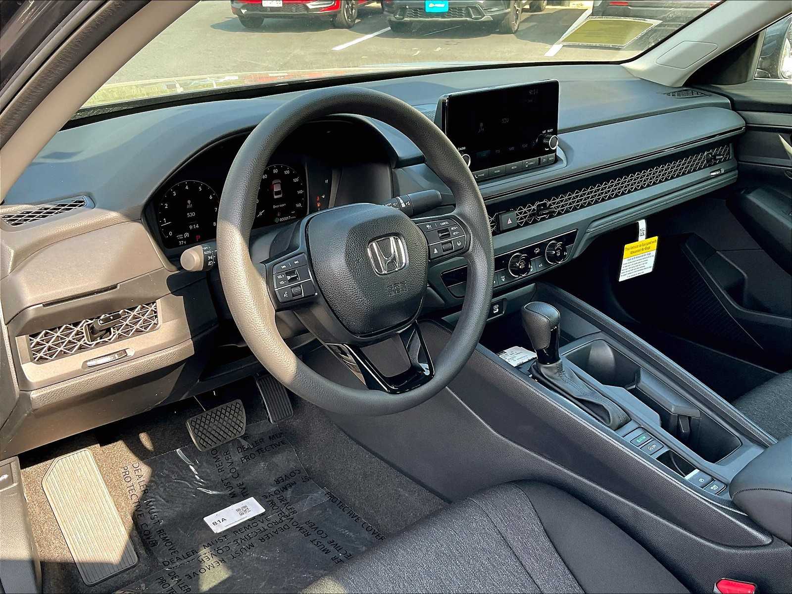 2025 Honda Accord LX - Photo 9