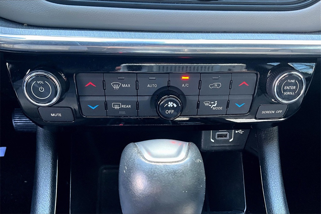 2023 Jeep Compass Limited - Photo 26