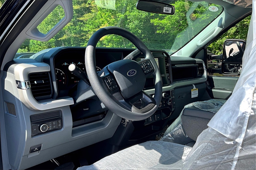 2025 Ford F-250SD XL - Photo 7
