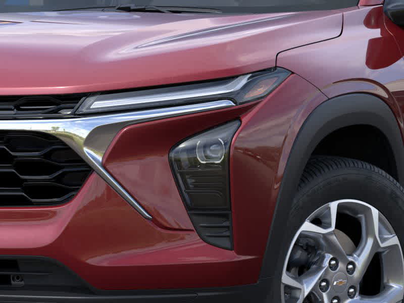 2025 Chevrolet Trax LS - Photo 10