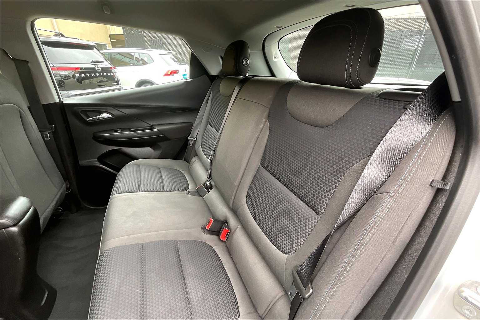 2023 Chevrolet Bolt EV 1LT - Photo 15