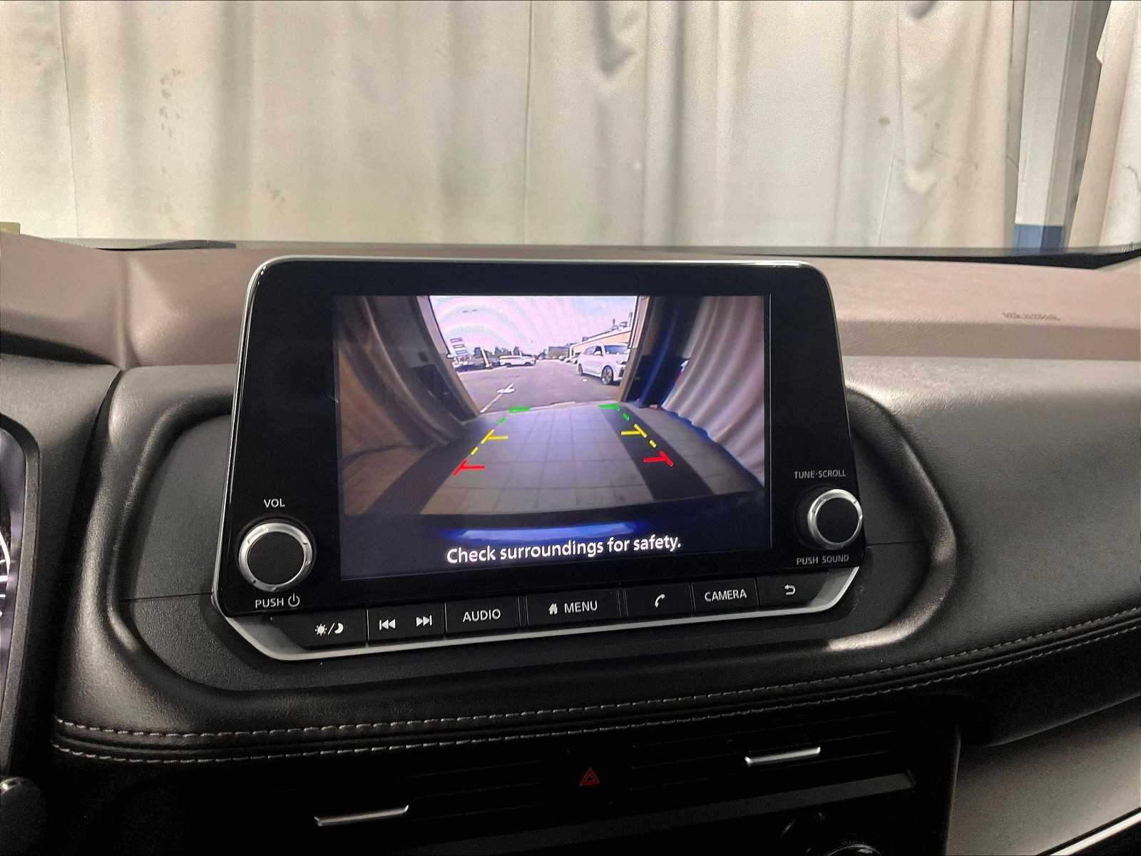 2023 Nissan Rogue SV - Photo 19