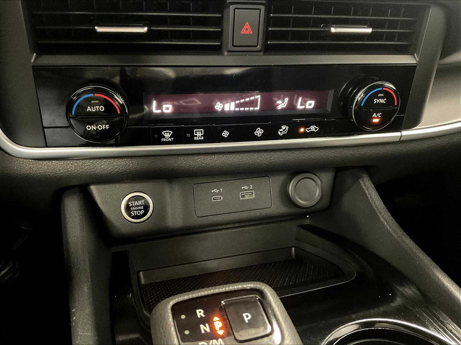 2023 Nissan Rogue SV - Photo 25