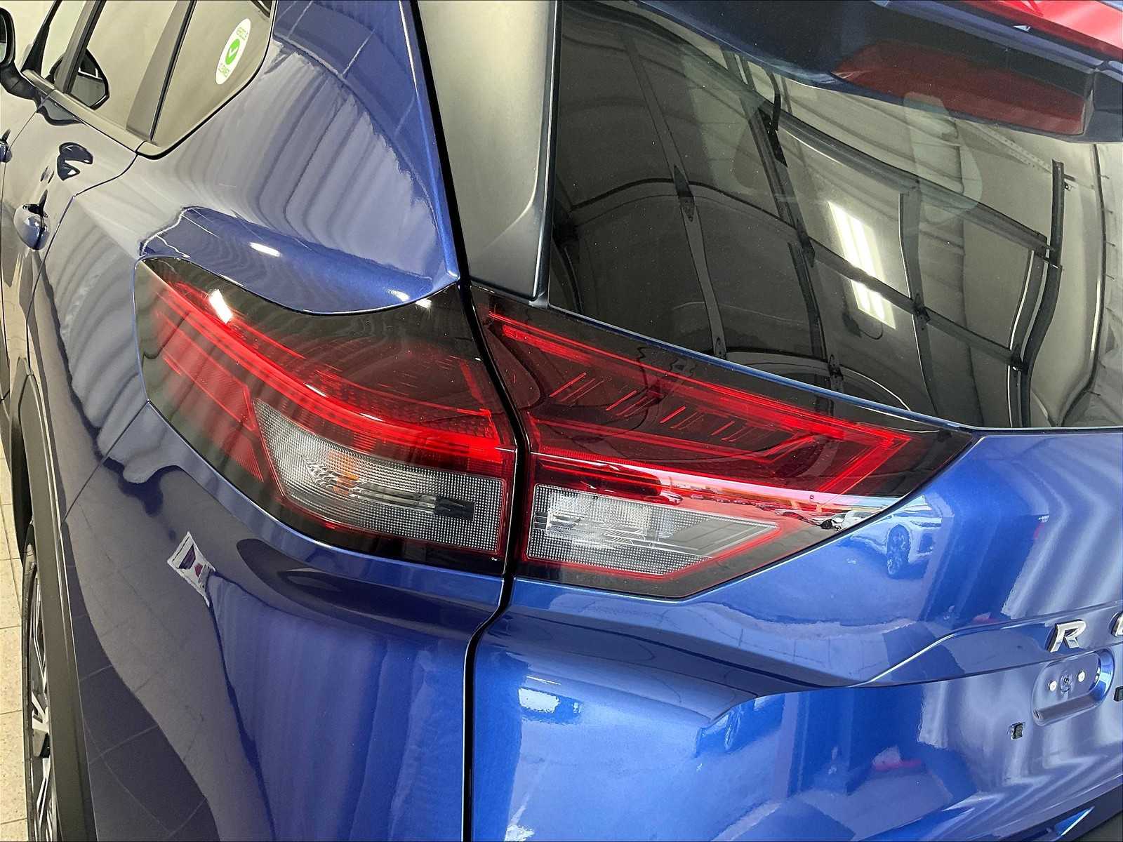 2023 Nissan Rogue SV - Photo 33