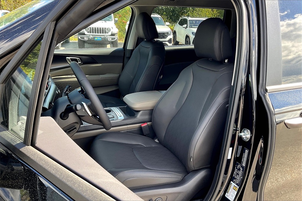 2026 Kia Carnival Hybrid LXS - Photo 11