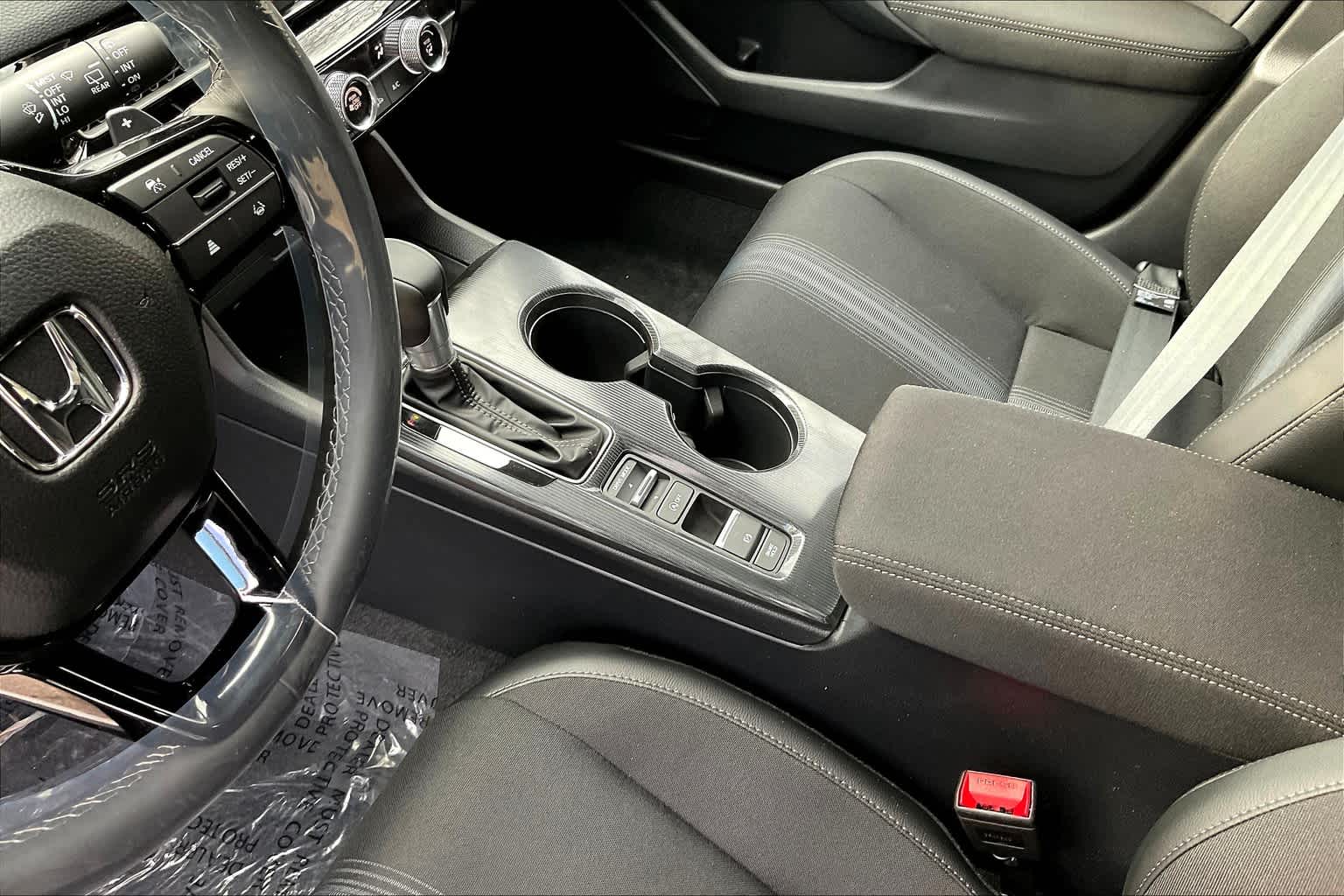 2025 Honda Civic Hatchback Sport - Photo 14