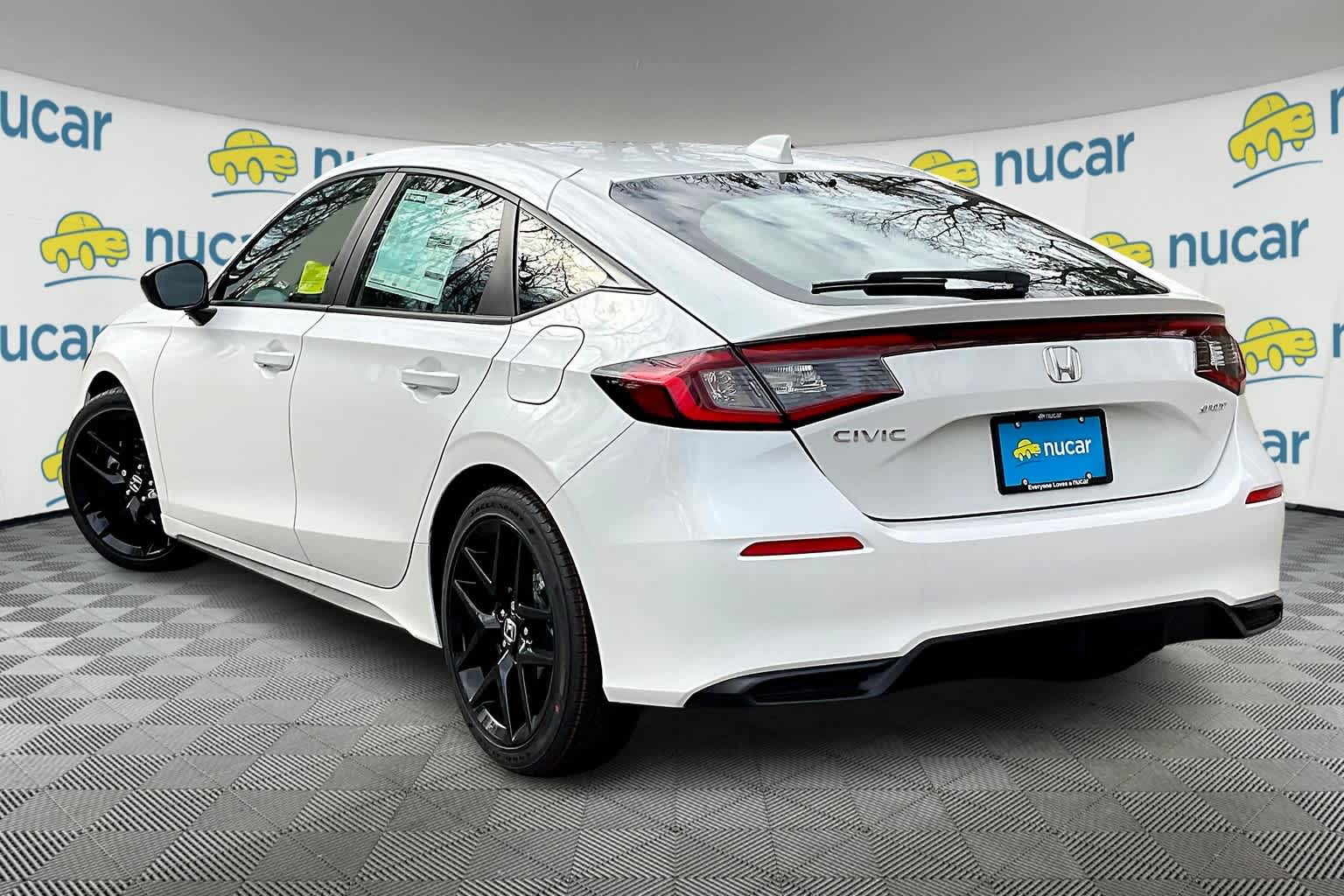 2025 Honda Civic Hatchback Sport - Photo 5