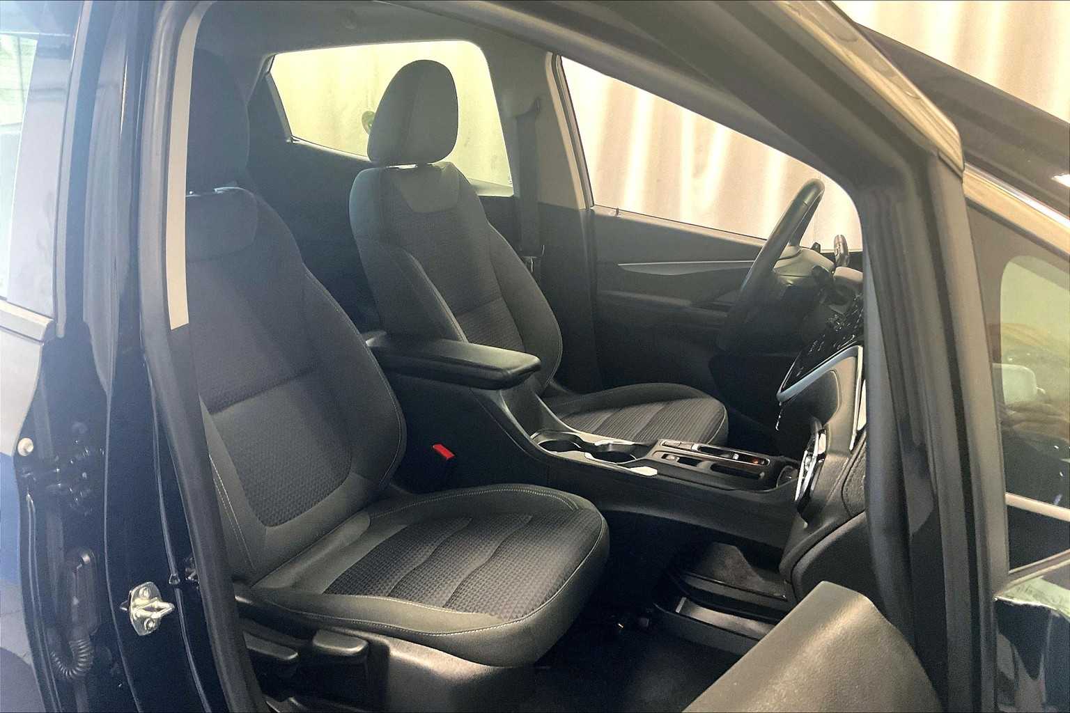 2023 Chevrolet Bolt EV 1LT - Photo 11