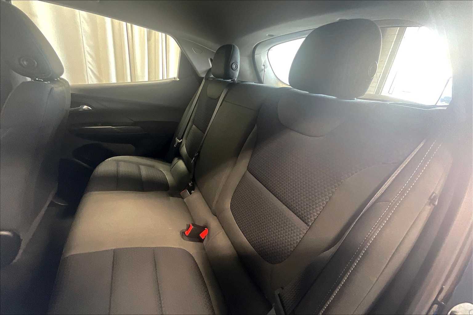 2023 Chevrolet Bolt EV 1LT - Photo 14