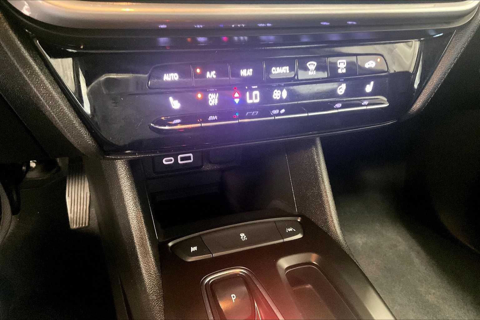 2023 Chevrolet Bolt EV 1LT - Photo 24
