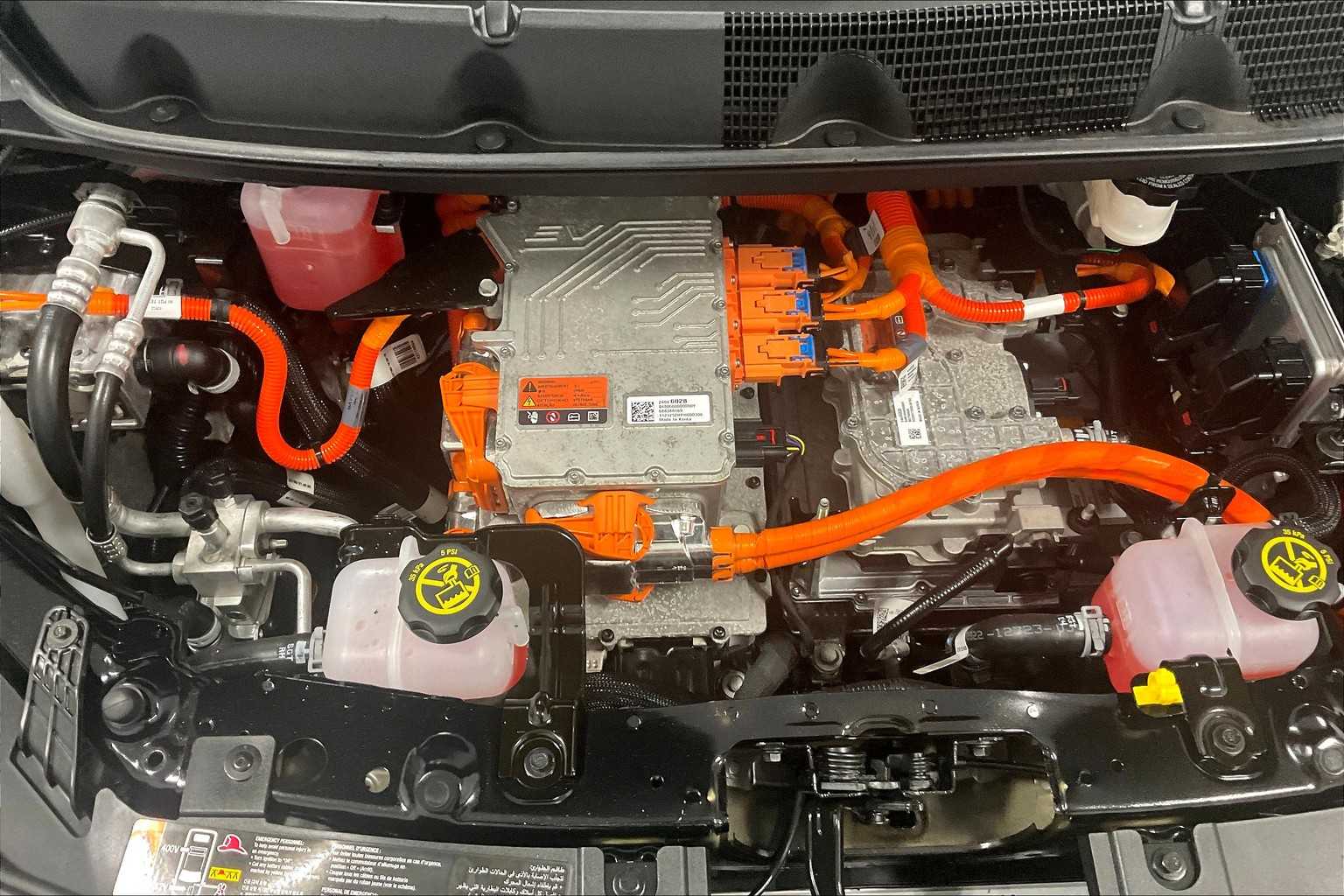 2023 Chevrolet Bolt EV 1LT - Photo 33