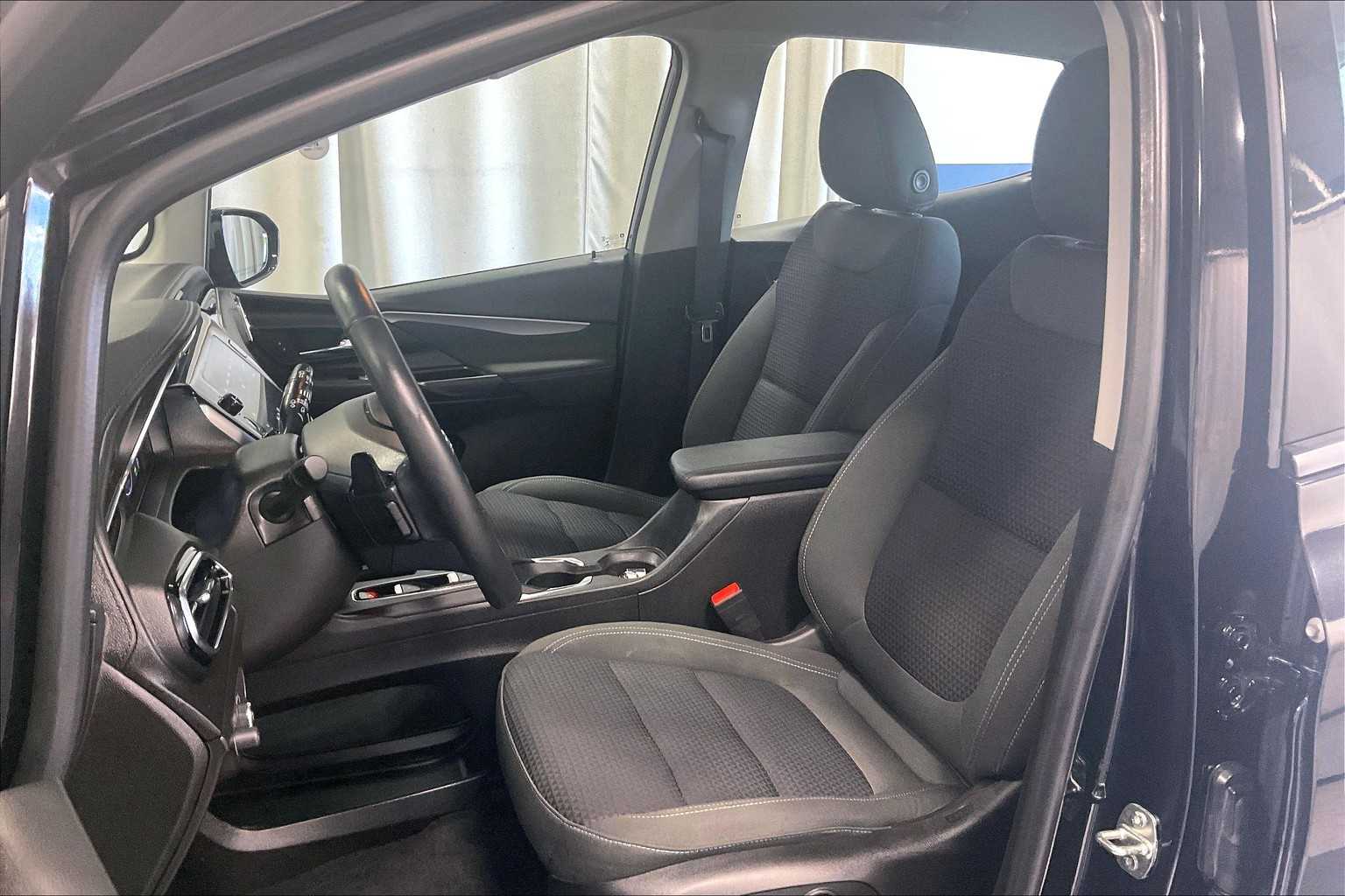 2023 Chevrolet Bolt EV 1LT - Photo 10