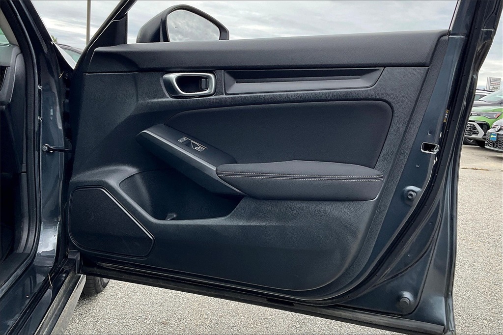 2023 Honda Civic LX - Photo 11