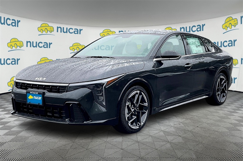2025 Kia K4 GT-Line - Photo 4