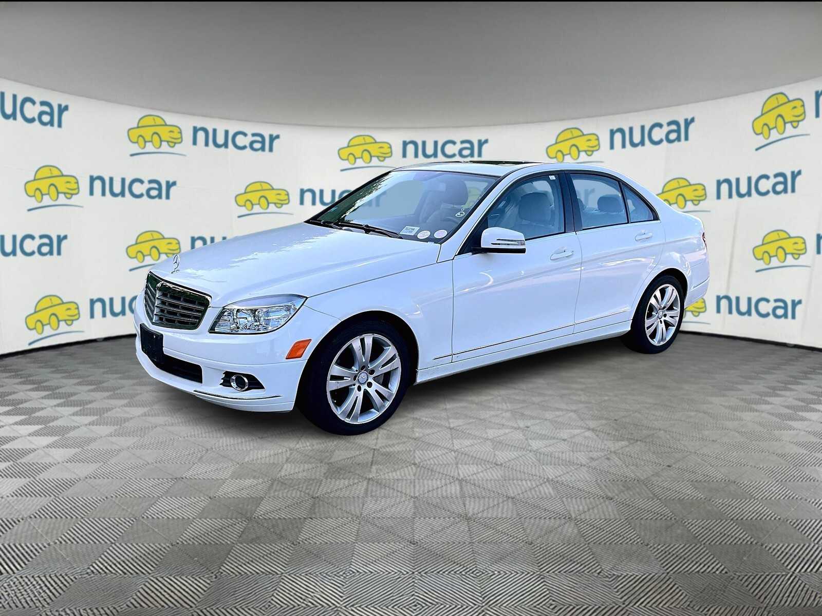 2011 Mercedes-Benz C-Class C 300 Luxury - Photo 2