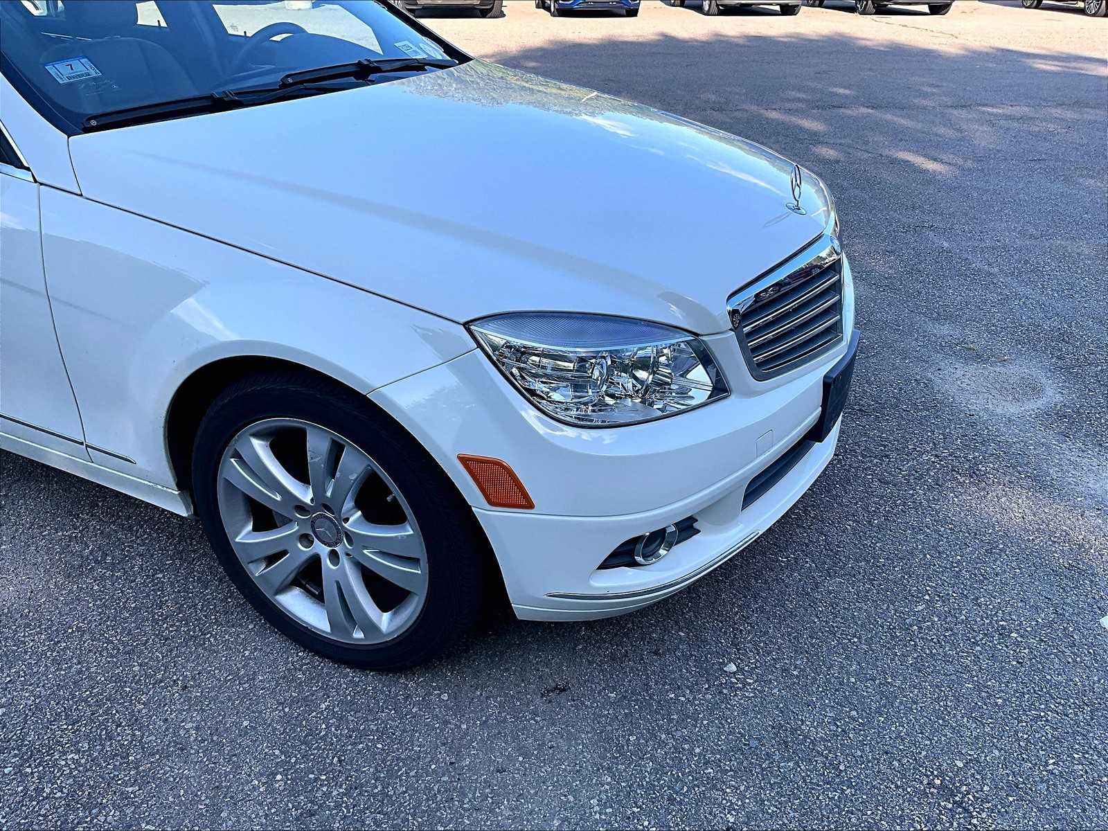 2011 Mercedes-Benz C-Class C 300 Luxury - Photo 5