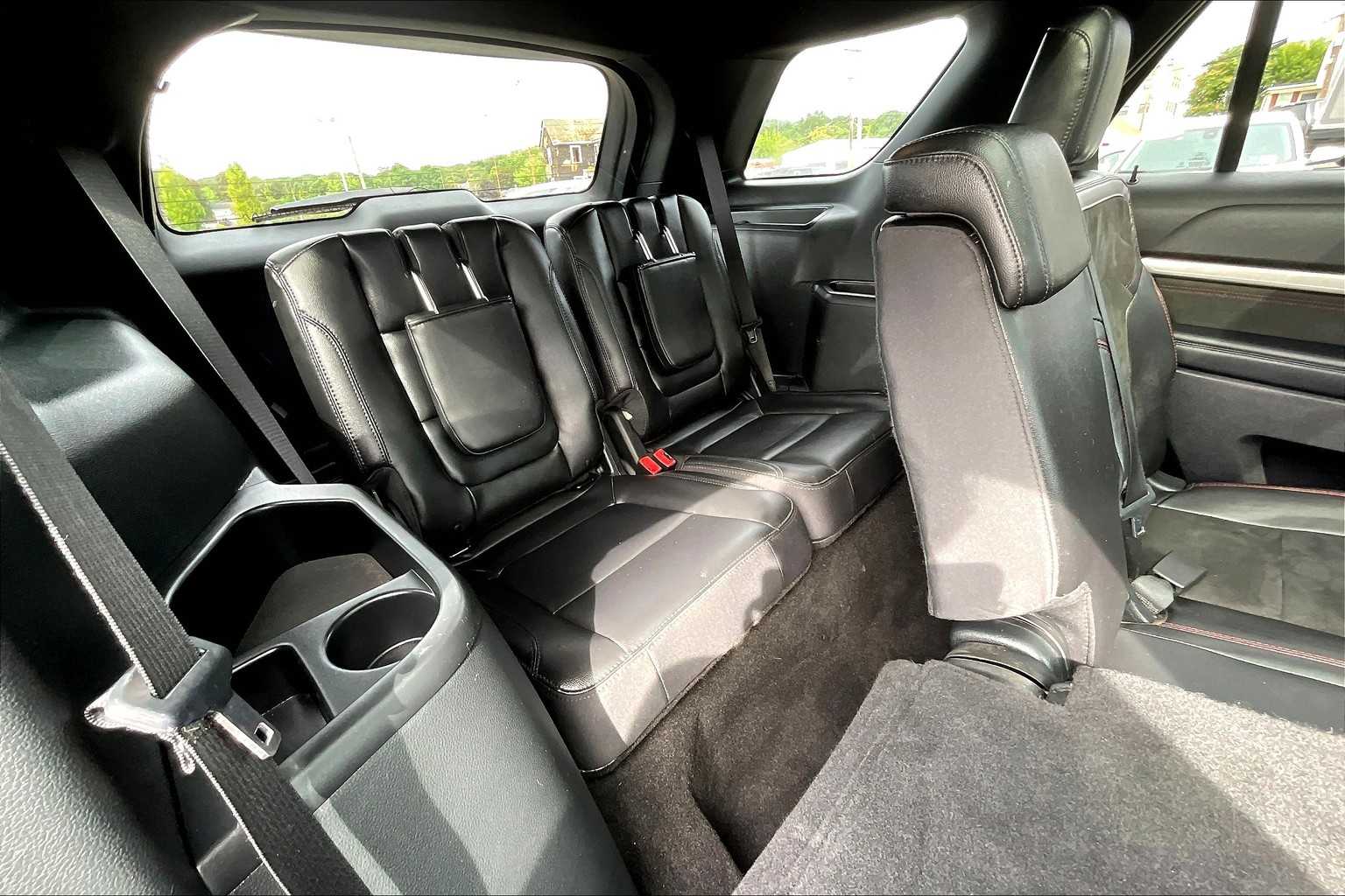 2018 Ford Explorer XLT - Photo 17