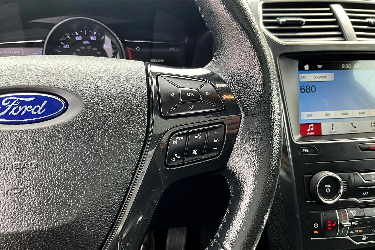 2018 Ford Explorer XLT - Photo 25