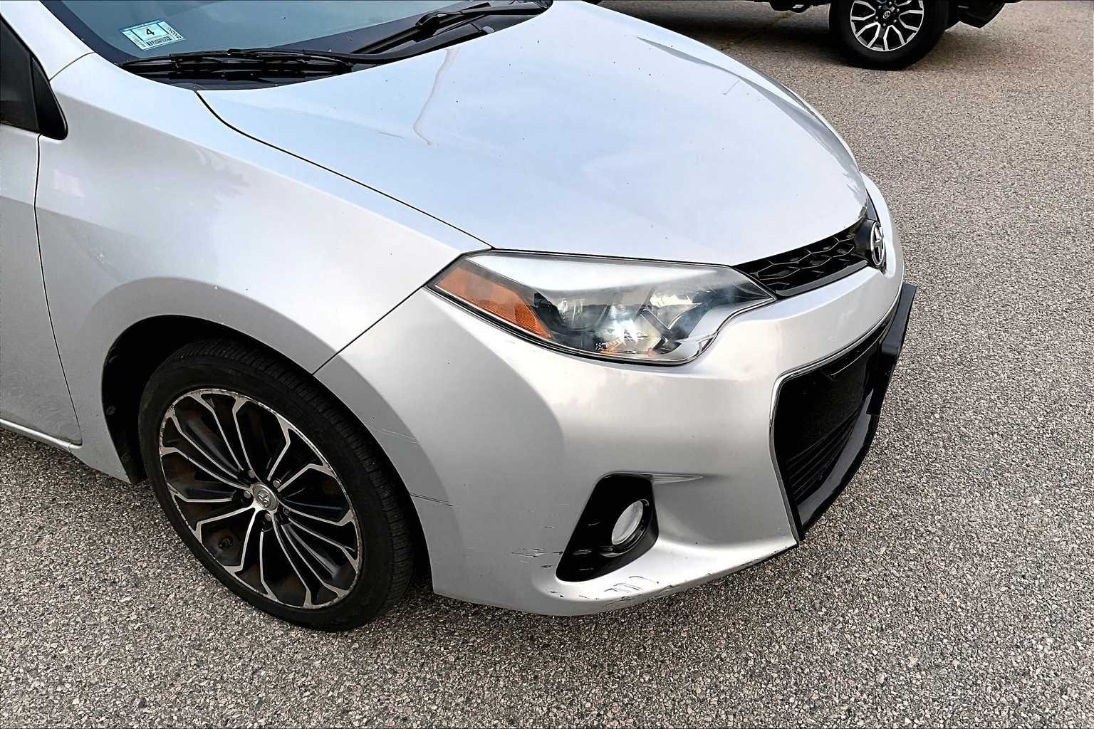 2016 Toyota Corolla S Plus - Photo 5