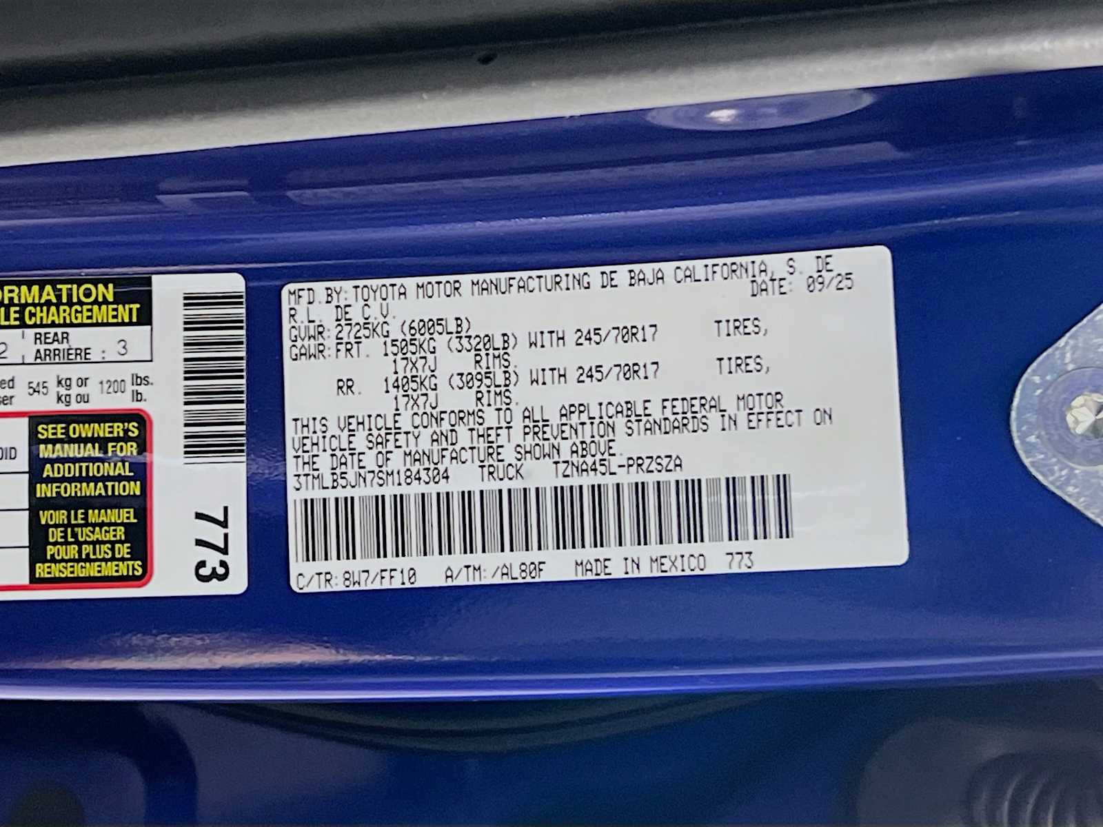 2025 Toyota Tacoma SR5 - Photo 19