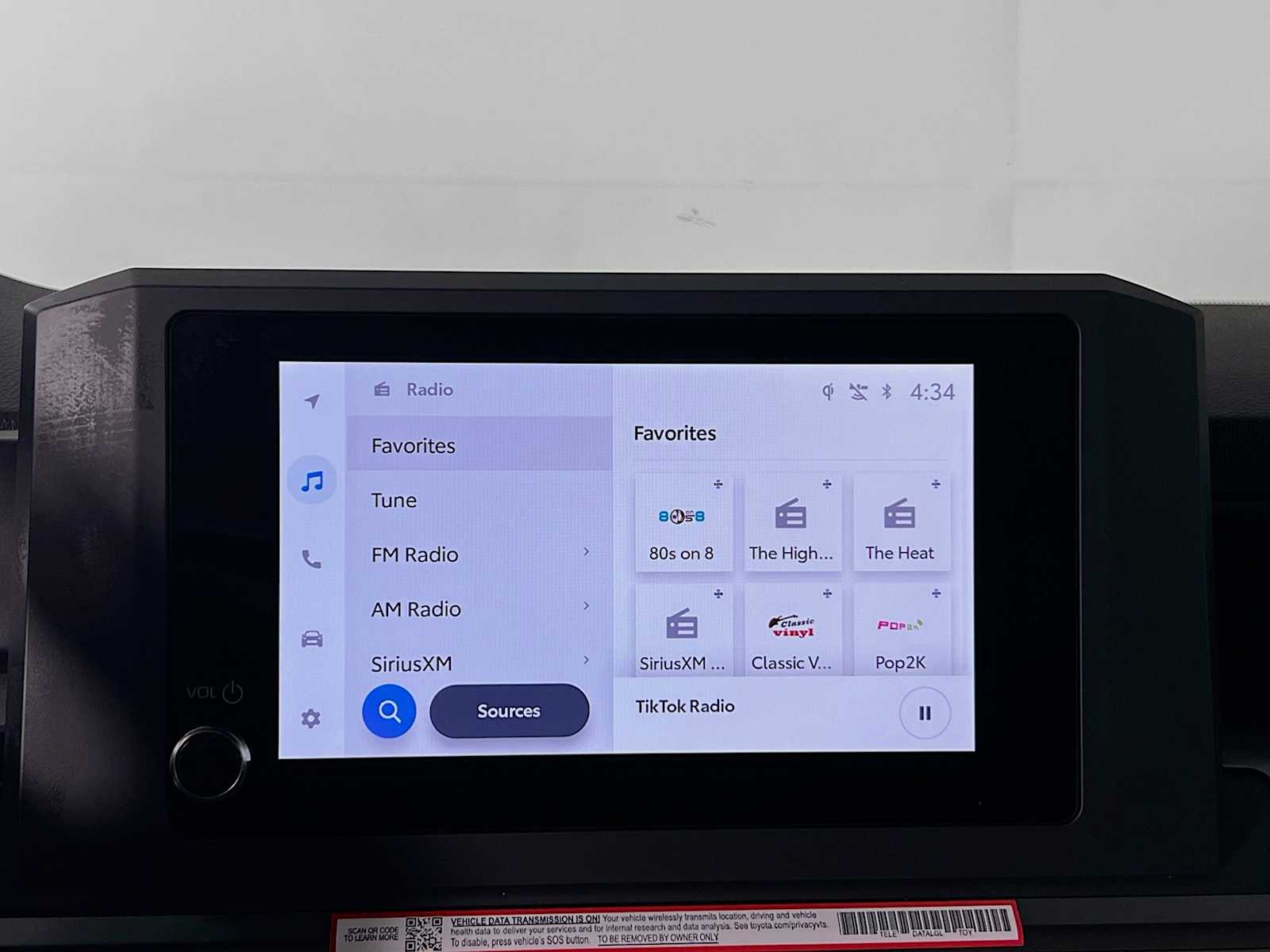 2025 Toyota Tacoma SR5 - Photo 8