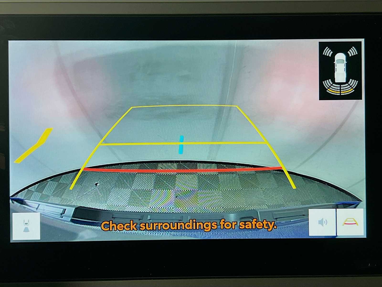 2025 Toyota Tacoma SR5 - Photo 9