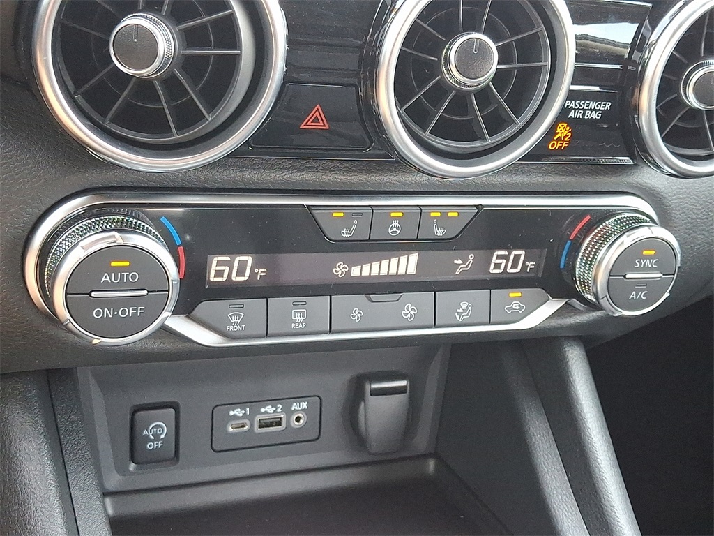 2025 Nissan Sentra SV - Photo 10